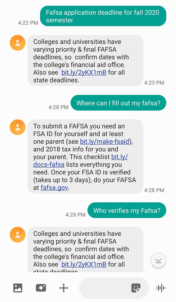 Screenshot einer Unterhaltung mit Benji, in der nach einer FAFSA-Verifizierung gefragt wird